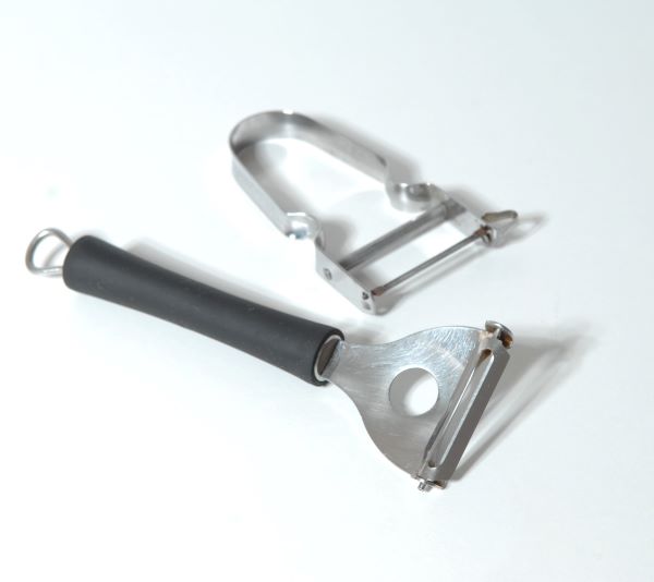 vegetable peelers